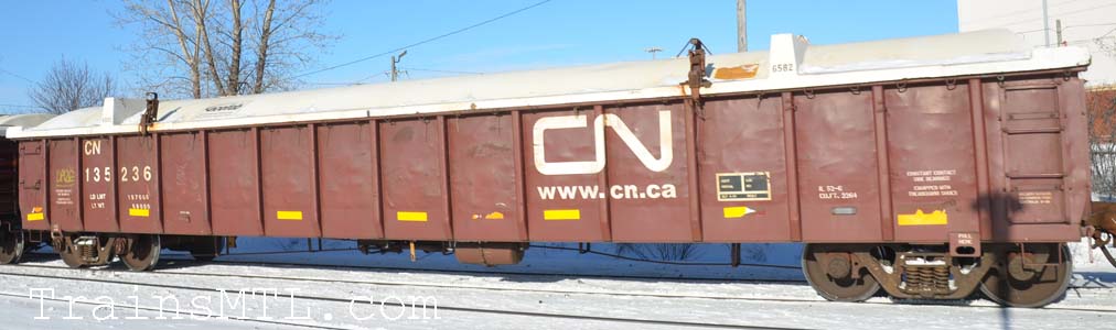 Car/wagon CN135236 onknown side / coté inconnu